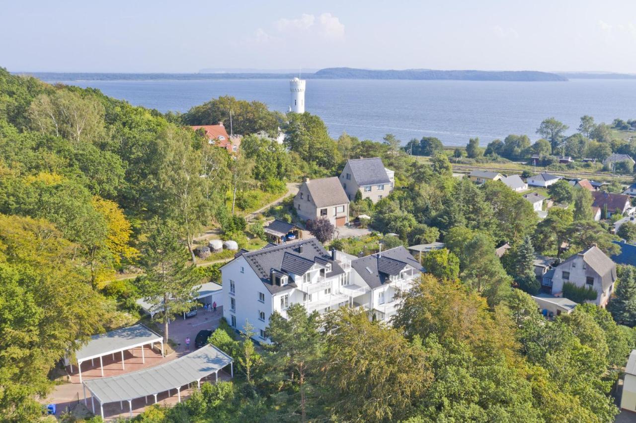 Moderne Ferienwohnung Mit Balkon, Meerblick - Ferienresidenz Zwei Boddenfewo 1-2 Lietzow Bagian luar foto